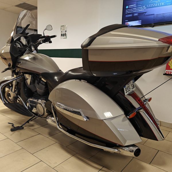 extérieur victory 3/4 arriere